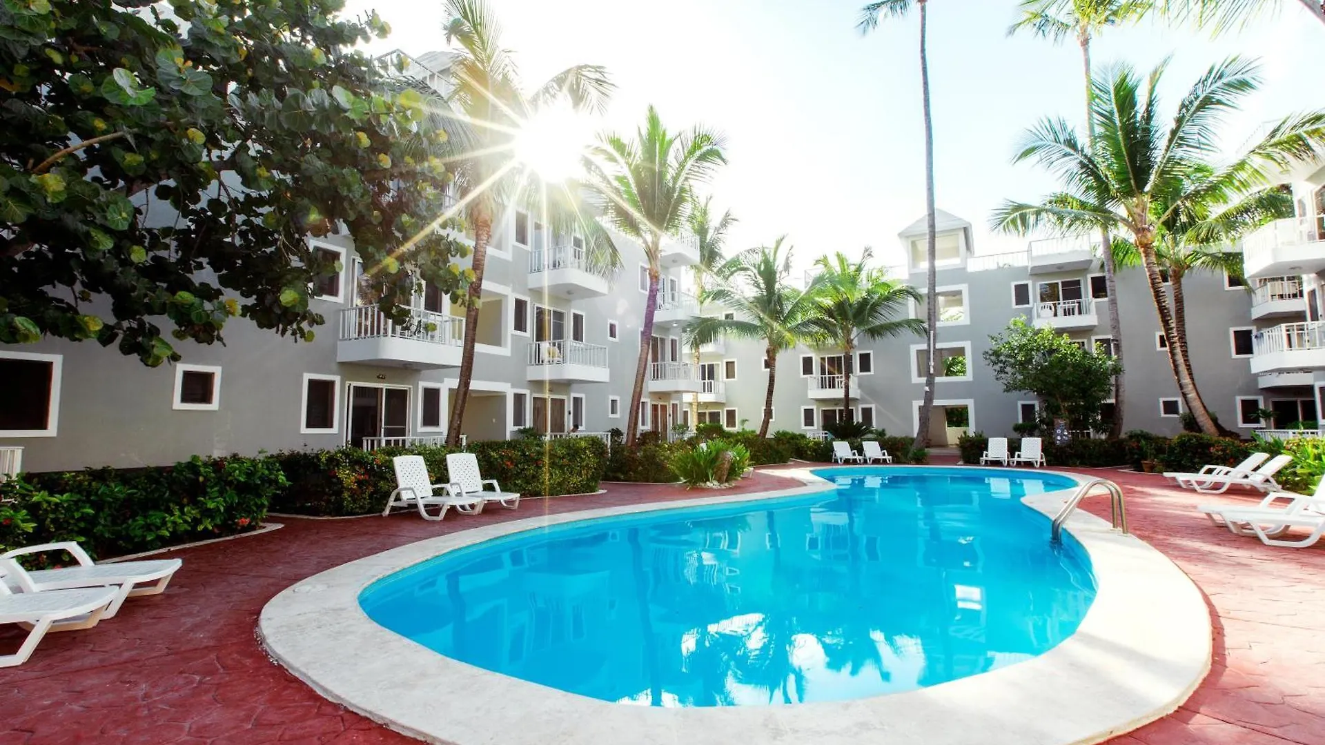 Hotel Sol Caribe Suites And Studios With Tropical Pool - Los Corales Beach Punta Cana
