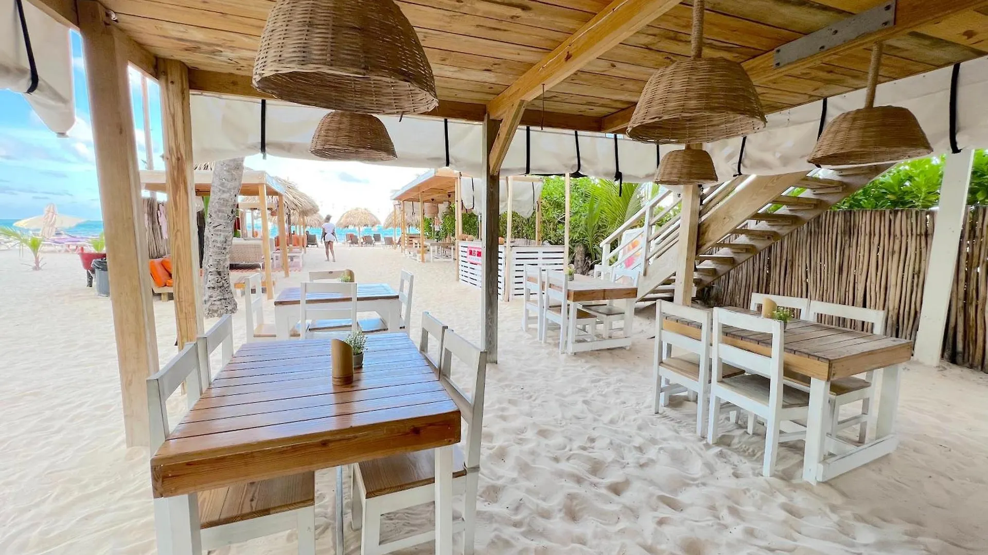 Sol Caribe Suites And Studios With Tropical Pool - Los Corales Beach Punta Cana Hotel