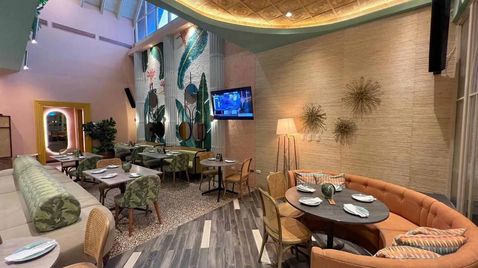 Sol Caribe Suites And Studios With Tropical Pool - Los Corales Beach Punta Cana 5*,  República Dominicana